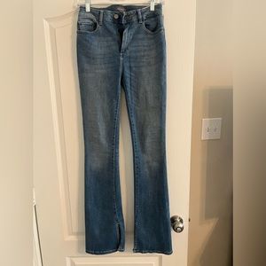 DL1961 Bootcut Jean